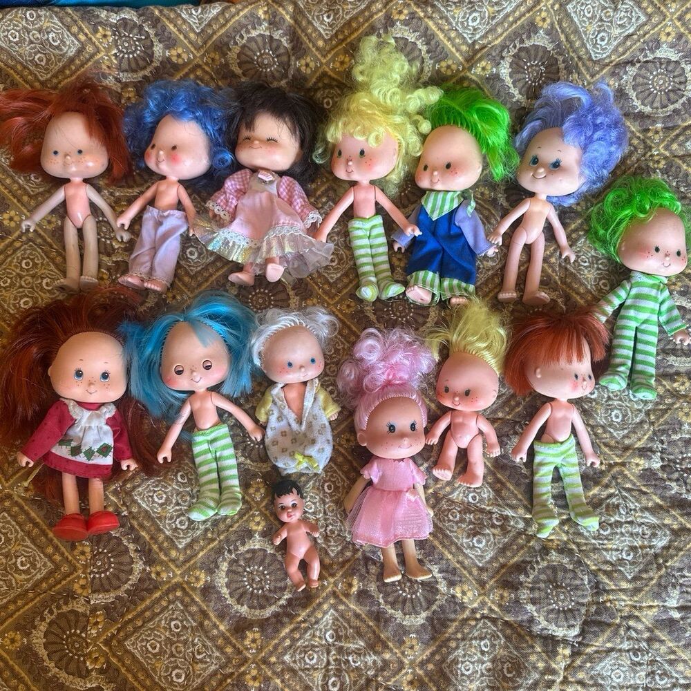 Vintage Mixed Doll Lot Vintage Strawberry Shortcake Baby Dolls 70s & 80s